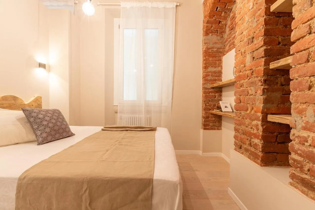 Mo22 Loreto- Duomo- Chic - Luxury - Boho Milan Apartment