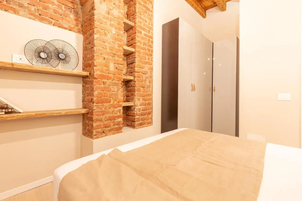 Mo22 Loreto- Duomo- Chic - Luxury - Boho Milan